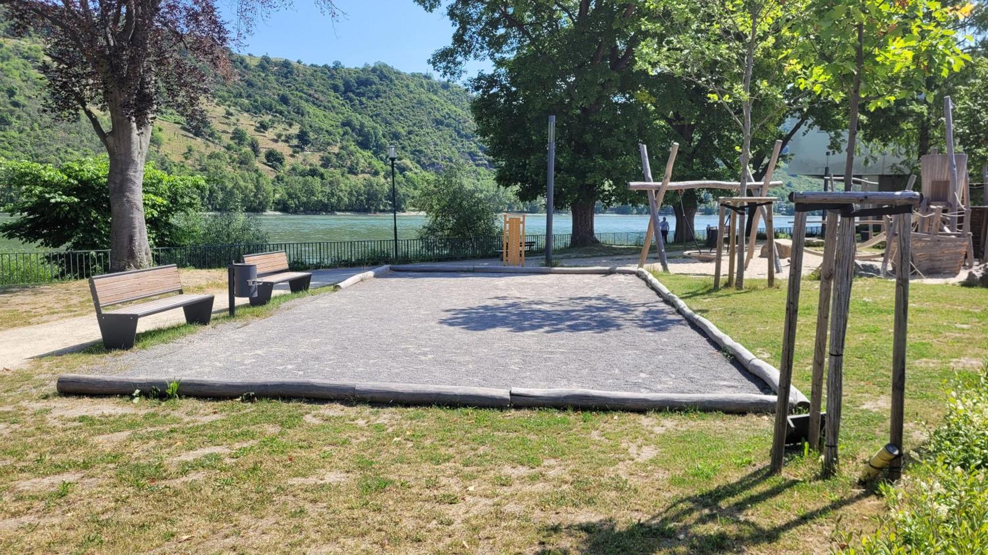 Urlaub Am Rhein, Ferienwohnung Mit Garten Boppard Exterior foto